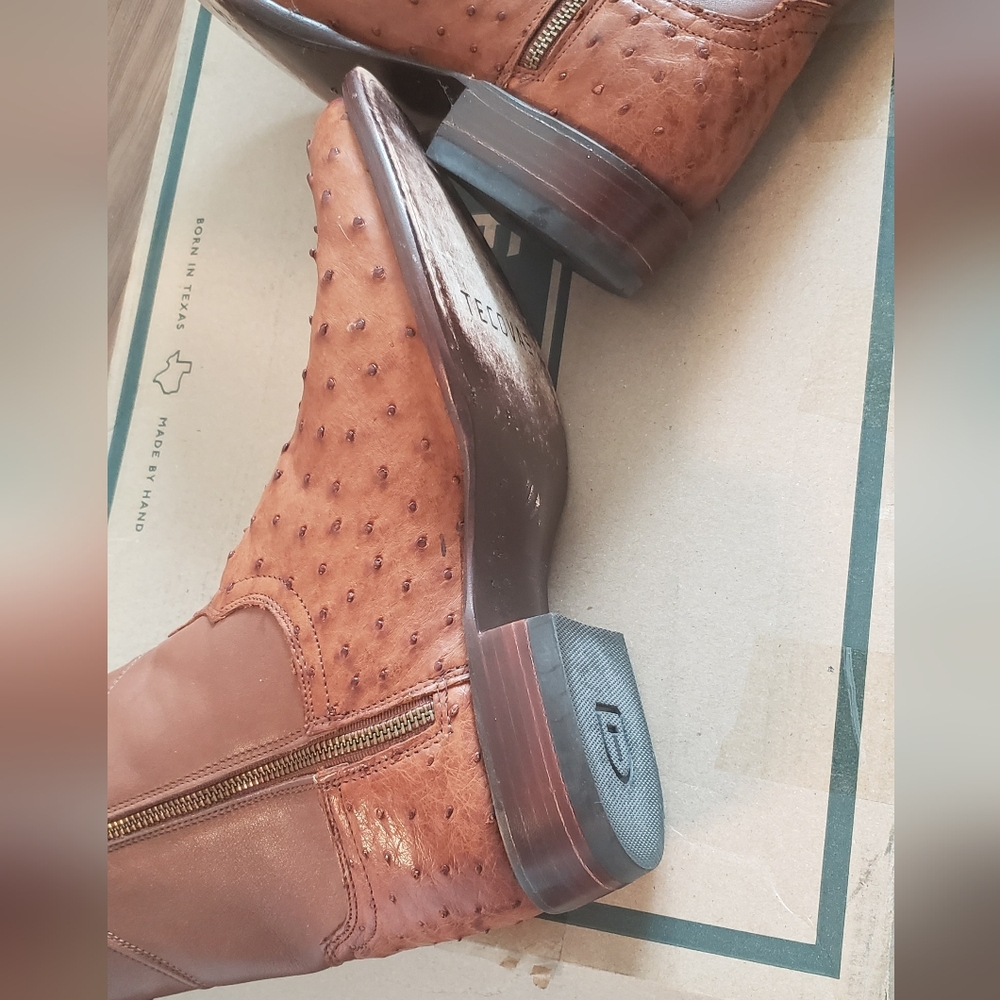 Tecovas Brown Leather  Ostritch Western Boots. 10 D - Picture 4 of 6
